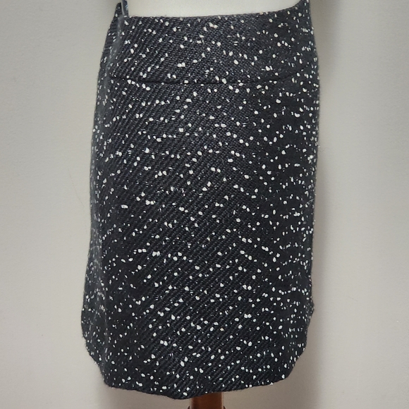 The Limited black ivory confetti tweed wool blend mini skirt size 10 - Picture 3 of 8